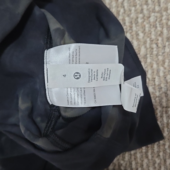 Lululemon Align Leggings - Picture 3 of 5